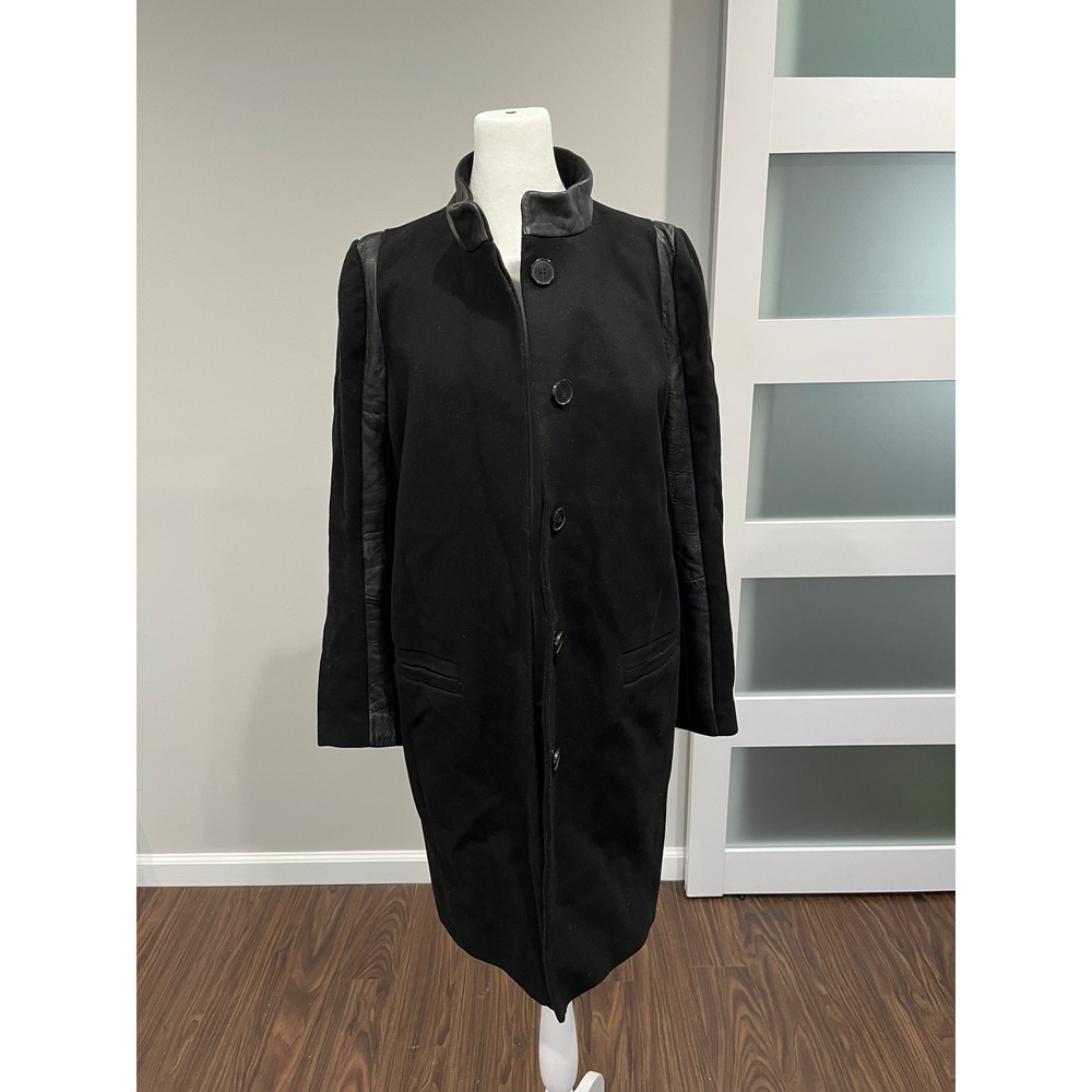 Club Monaco Italian Wool Leather Trim Collar Sleeve Coat Black M Medium‎
